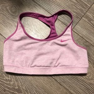 Nike Sports Bra in Pink - Size Medium